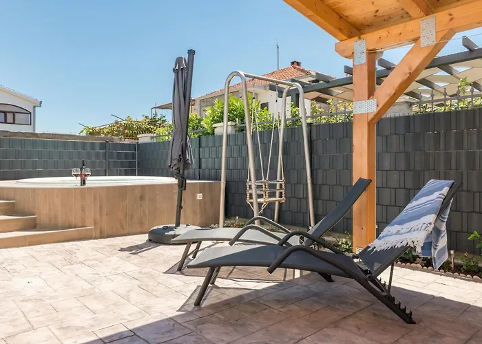 For Families With Children - 23859 Trogir