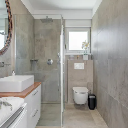 For Families With Children - 23859 Apartament *