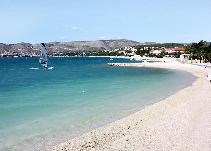 Apartment For Families With Children - 23859 Trogir